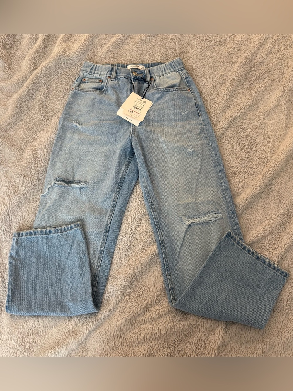 Pull & Bear Distressed Mom Jeans
